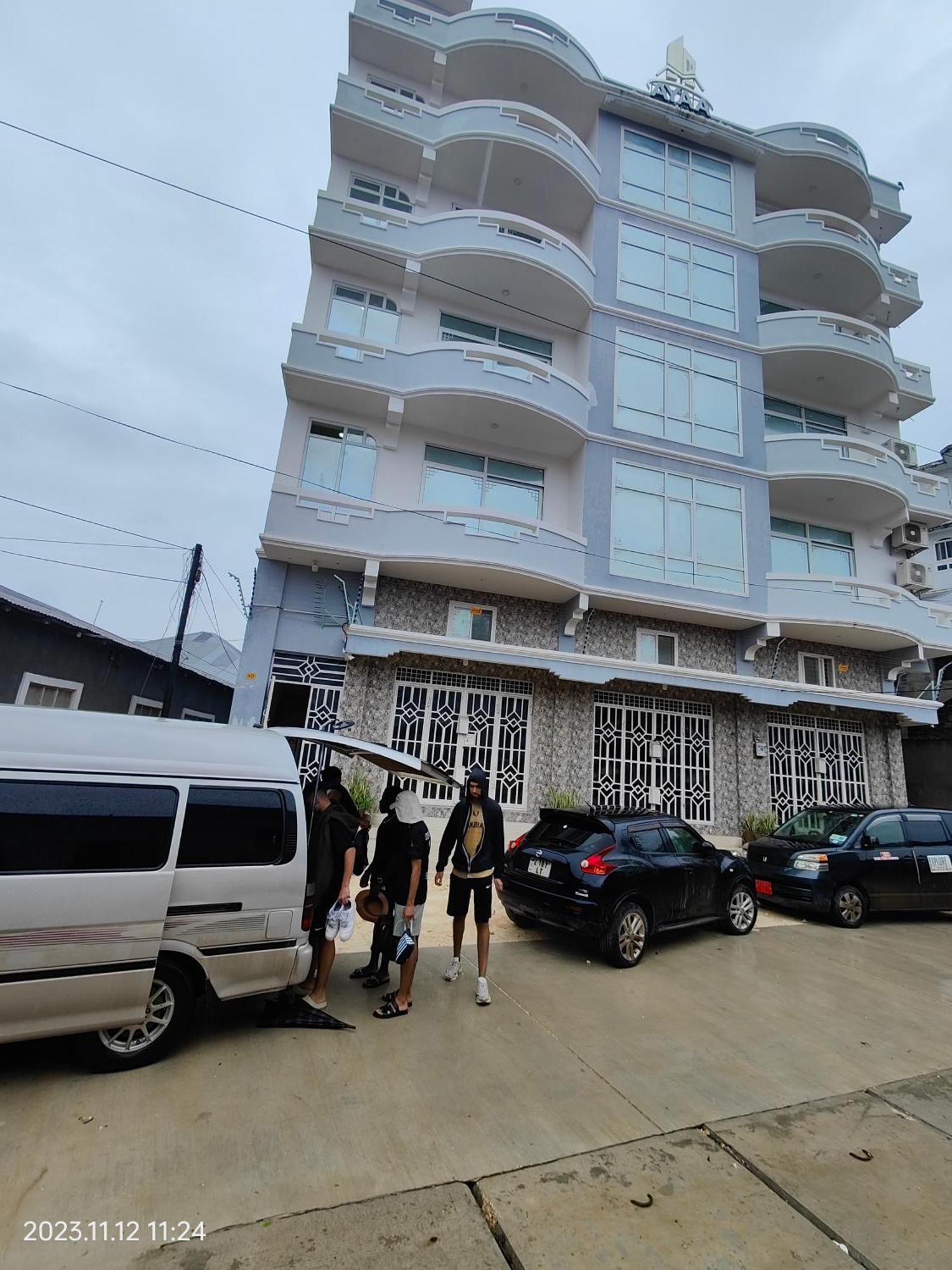 Ayaa Luxury 4th Floor *