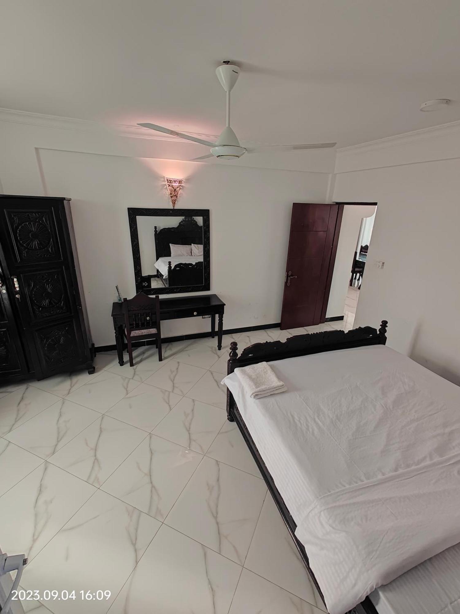 Ayaa Luxury 4th Floor